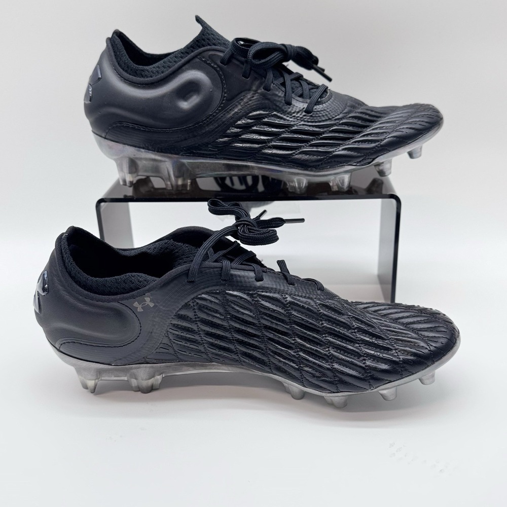 Size 8W- Under Armour Magnetico Elite 3 FG Women Soccer Cleats ,25cm ,Core Black